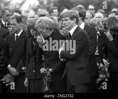 HannsEberhard Schleyer, son of slain West German industrialist Hanns
