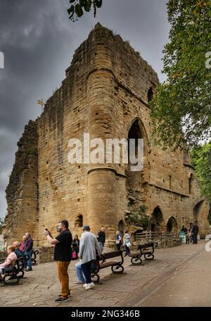 Knaresborough, ein Markt- und Kurort und eine zivile Gemeinde im Stadtteil Harrogate in North Yorkshire, England, am Fluss Nidd. Stockfoto