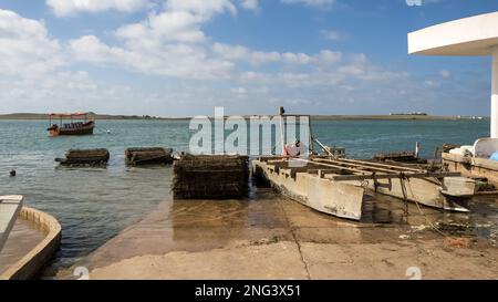 Landschaft von Oualidia, einem Dorf an Marokkos Atlantikküste in der Region Casablanca-Settat und an der Grenze von Merrakch-Asfi. Stockfoto