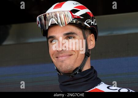 St. Raphael, Frankreich. 17. Februar 2023. Porträt von Anthony Perez, Team Cofidis während der Tour 06-83. Die erste Etappe der Tour 06-83 (Tour des Alpes-maritimes et du Var) 2023 findet zwischen Saint-Raphael und Ramatuelle statt. Der Gewinner war Kevin Vauquelin (Team ARKEA Samsic), der vor Neilson Pawless (Team EF Education-EasyPost) auf dem zweiten Platz und Kevin Geniets (Team Groupama-FDJ) auf dem dritten Platz Platz Platz Platz ablegte. Kredit: SOPA Images Limited/Alamy Live News Kredit: SOPA Images Limited/Alamy Live News Stockfoto