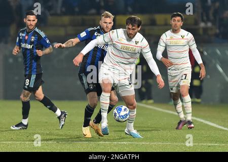 Arena Garibaldi, Pisa, Italien, 17. Februar 2023, Francis Tanner Tessmann (Venezia) beim Spiel AC Pisa gegen Venezia FC – Italienischer Fußball Serie B Credit: Live Media Publishing Group/Alamy Live News Stockfoto