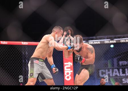 Orlando, Florida, USA. 17. Februar 2023. ORLANDO, Florida - 17. Februar Jose Aguayo landet in Woche 4 der PFL Challenger Series am 17. Februar 2023 in den Universal Studios in Orlando, Florida, auf Charlie Decca. (Kreditbild: © Aaron Litz/PX Imagens via ZUMA Press Wire) NUR REDAKTIONELLE VERWENDUNG! Nicht für den kommerziellen GEBRAUCH! Kredit: ZUMA Press, Inc./Alamy Live News Stockfoto