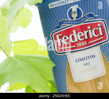 Pasta Federici. Federici (La Spiga Food Srl) ist ein italienisches Unternehmen, das getrocknete Teigwaren, Mehl und andere damit verbundene Lebensmittel herstellt. Stockfoto