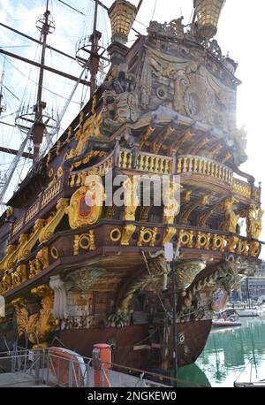 Galeone Neptune Schiff gebaut im Jahr 1985 für den Film Pirates. Genua, Italien. Stockfoto