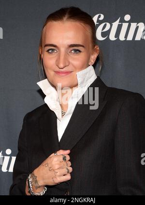 West Hollywood, Ca. 17. Februar 2023. G Flip bei der Premiere Von A Rose für ihr Grab: Die Randy Roth Story am 17. Februar 2023 im London Hotel n West Hollywood, Kalifornien. Kredit: Faye Sadou/Media Punch/Alamy Live News Stockfoto