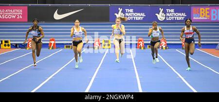 BIRMINGHAM, ENGLAND - 18. FEBRUAR: Action während des 1. Tages findet die britische Leichtathletik-Hallenmeisterschaft in der Utilita Arena statt, Birmingham, England Stockfoto