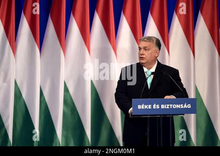 Budapest, Ungarn, 18. Februar 2023 hält Viktor Orban (Ministerpräsident Ungarns) seine Jahresbewertungsrede, nachdem die ungarische Inspiration auf 25,4 % angestiegen war, Balint SZENTGALLAY / Alamy Live News Stockfoto