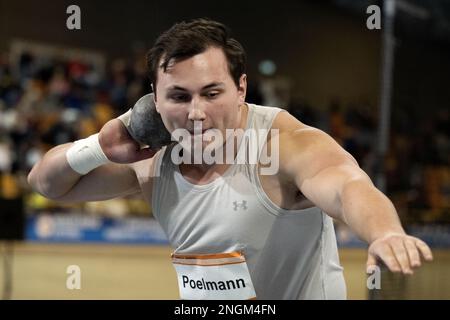 APELDOORN - Putter Sven Poelmann am ersten Tag der niederländischen Hallenathletik-Meisterschaft. ANP OLAF KRAAK Stockfoto