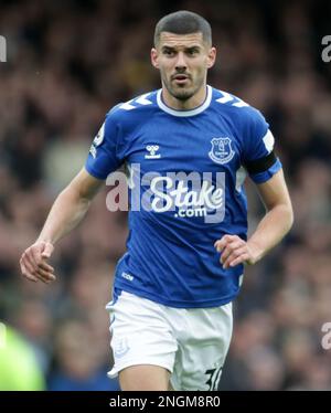 Goodison Park, Liverpool, Großbritannien. 18. Februar 2023. Premier League Football, Everton gegen Leeds United; Conor Coady of Everton Credit: Action Plus Sports/Alamy Live News Stockfoto