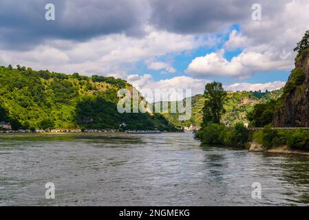 Burg Katz in der Nähe des Rheins Rhein in Sankt Goarshausen, Loreley Lorelei, Rhein-Lahn-Kreis, Rheinland-Pfalz, Deutschland. Stockfoto