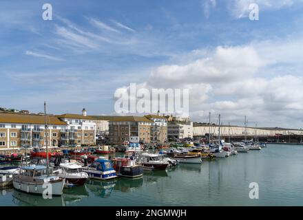 BRIGHTON, Sussex/UK - 31. August: Blick von Brighton Marina in Brighton, East Sussex am 31. August 2019 Stockfoto