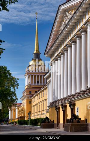 St. Petersburg, Russland. Die Admiralität Gebäude ist das ehemalige Hauptquartier der Admiralty Board und die Kaiserliche Russische Marine Stockfoto