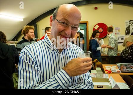 Brüssel, Belgien, Portrait, HIV Schweizer Wissenschaftler, Prof. Bernard Hirschel, Universität Genf, Autor der Schweizerischen Erklärung, die belegt, dass HIV nicht übertragbar ist, wenn die Viruslast nicht nachweisbar ist « TASP » Stockfoto