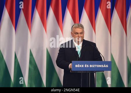 Budapest, Ungarn, 18. Februar 2023 hält Viktor Orban (Ministerpräsident Ungarns) seine Jahresbewertungsrede, nachdem die ungarische Inspiration auf 25,4 % angestiegen war, Balint SZENTGALLAY / Alamy Live News Stockfoto