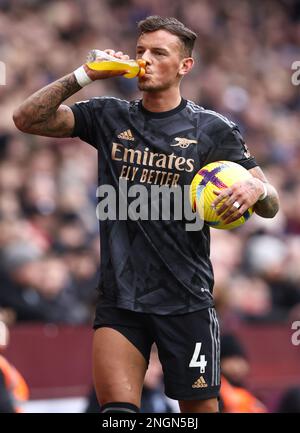 Birmingham, Großbritannien. 18. Februar 2023. Ben White von Arsenal während des Premier League-Spiels im Villa Park, Birmingham. Der Bildausdruck sollte lauten: Darren Staples/Sportimage Credit: Sportimage/Alamy Live News Stockfoto