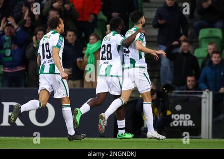 GRONINGEN, NIEDERLANDE - FEBRUAR 18: Ricardo Pepi vom FC Groningen feiert, nachdem er während des niederländischen Eredivisie-Spiels zwischen dem FC Groningen und dem FC Emmen auf der Euroborg am 18. Februar 2023 in Groningen, Niederlande, sein erstes Tor erzielt hat (Foto von Pieter van der Woude/Orange Pictures) Stockfoto