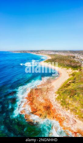 Caves Beach nach Süden Stockfoto