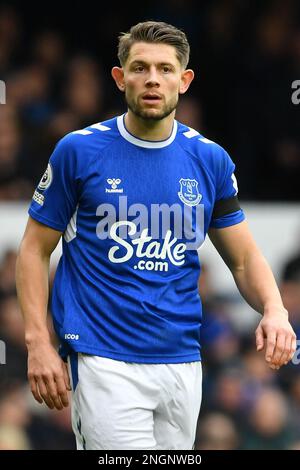 Liverpool, Großbritannien. 18. Februar 2023. James Tarkowski von Everton während des Premier League-Spiels im Goodison Park, Liverpool. Der Bildausdruck sollte lauten: Gary Oakley/Sportimage Credit: Sportimage/Alamy Live News Stockfoto