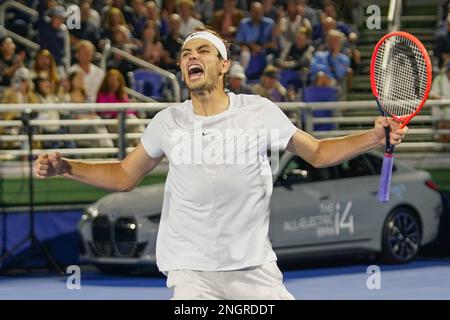 Februar 18 - Delray Beach: Taylor Fritz (USA) besiegt Mackenzie McDonald (USA) und tritt in das Finale der Delray Beach Open 2023 im Delray Beach Tennis Center ein. Kredit: Andrew Patron/MediaPunch Stockfoto