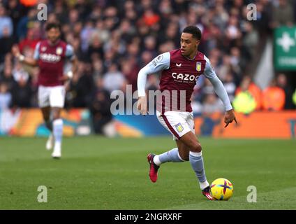 Birmingham, Großbritannien. 18. Februar 2023. Jacob Ramsey (AV) beim Spiel Aston Villa gegen Arsenal EPL am 18. Februar 2023 im Villa Park, Birmingham, Großbritannien. Kredit: Paul Marriott/Alamy Live News Stockfoto