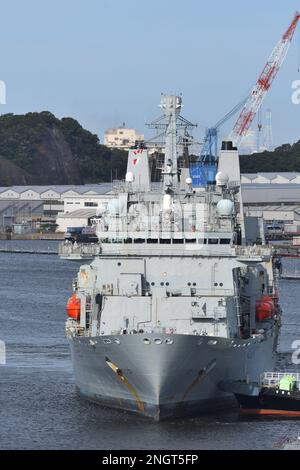 Präfektur Kanagawa, Japan - 23. August 2021: Royal Navy RFA Fort Victoria (A387), Nachfüllöler der Klasse Fort Victoria. Stockfoto