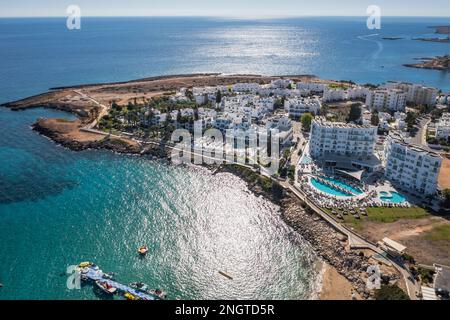 Halbinsel im Protaras Resort im Viertel Famagusta, Zypern Inselland Stockfoto