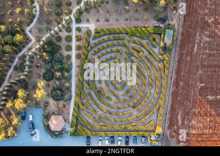 Labyrinth im CyHerbia Botanical Park und Labyrinth in Zypern Inselland Stockfoto