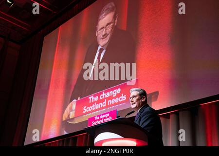 Edinburgh, Schottland, Großbritannien. 19. Februar 2023 Sir Keir Starmer hält eine Grundsatzrede vor der Scottish Labour Conference in Assembly Rooms Edinburgh. Iain Masterton/Alamy Live News Stockfoto