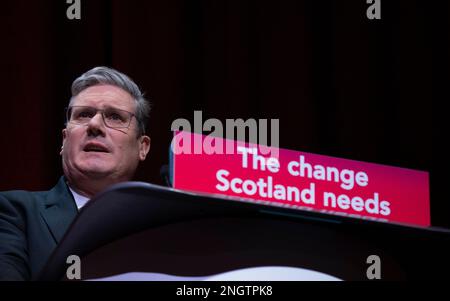 Edinburgh, Schottland, Großbritannien. 19. Februar 2023 Sir Keir Starmer hält eine Grundsatzrede vor der Scottish Labour Conference in Assembly Rooms Edinburgh. Iain Masterton/Alamy Live News Stockfoto