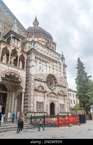 Bergamo, Italien - 30. September 2022: Cappella Colleoni (Italienisch: Colleoni-Kapelle), Kapelle und Mausoleum, die an die Basilika St. Mary Major Stockfoto