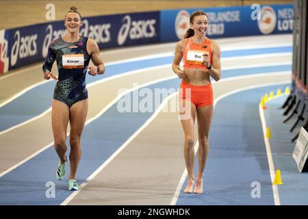 APELDOORN - Femke Bol mit Weltrekord in den 400m Jahren am zweiten Tag der niederländischen Hallenathletik-Meisterschaft. ANP OLAF KRAAK Stockfoto