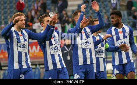 Gents Spieler feiern nach dem Sieg eines Fußballspiels zwischen KAA Gent und OH Leuven am Sonntag, den 19. Februar 2023 in Gent, am 26. Tag der ersten Division der belgischen Meisterschaft „Jupiler Pro League“ 2022-2023. BELGA PHOTO VIRGINIE LEFOUR Stockfoto