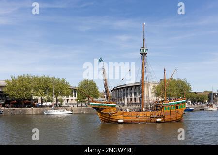 BRISTOL, Großbritannien - 14. Mai: Replik Holz- Galleon auf dem Fluss Avon in Bristol am 14. Mai 2019 Stockfoto