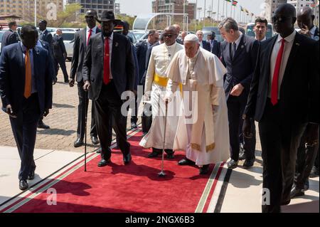 Sonntag, 5. 2023. Februar: Juba South Sudan. Wallfahrt des Friedens. Moderator der schottischen Kirche RT Rev. Dr. Iain Greenshields ist in Juba, Südsudan, auf einer Friedenspilgerfahrt mit dem Papst und Erzbischof von Canterbury, Rev Justin Welby. Stockfoto