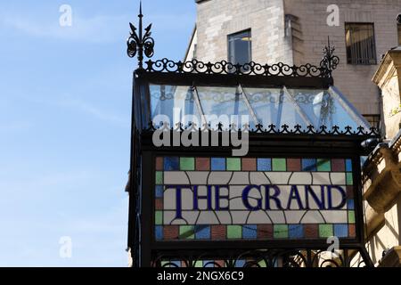 BRISTOL, Großbritannien - 14. Mai: Blick auf den Eingang Vordach zum Grand Hotel in Bristol am 14. Mai 2019 Stockfoto