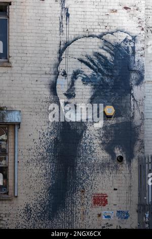 BRISTOL, UK - MAI 14 : Frauenporträt Graffiti an einer Wand in Bristol am 14. Mai 2019 Stockfoto