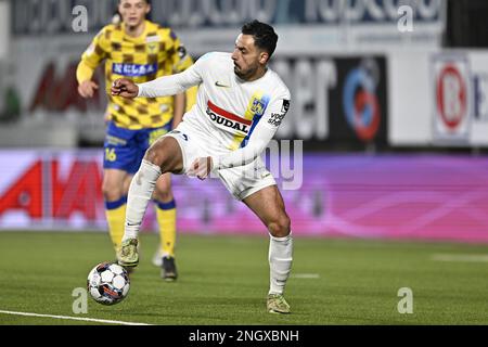 Nacer Chadli von Westerlo wurde während eines Fußballspiels zwischen Sint-Truidense VV und KVC Westerlo in Aktion gezeigt, am Sonntag, den 19. Februar 2023 in Sint-Truiden, am 26. Tag der ersten Division der belgischen Meisterschaft „Jupiler Pro League“ von 2022-2023. BELGA FOTO JOHAN EYCKENS Stockfoto