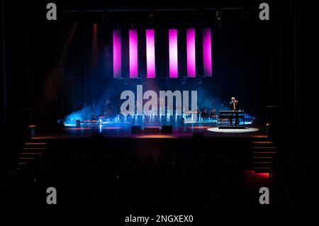 Bergamo, Italien. 18. Februar 2023. Dodi Battaglia während Dodi Battaglia, italienisches Sängerkonzert in Bergamo, Italien, Februar 18 2023 Kredit: Independent Photo Agency/Alamy Live News Stockfoto