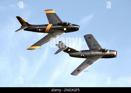 Nordamerikanische F86 Sabre Jet und Mig 15 Stockfoto