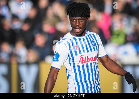 Odense, Dänemark. 19. Februar 2023. Emmanuel Sabbi (11) von Odense Boldklub, gesehen während des Superliga-Spiels von Odense Boldklub und Randers FC im Nature Energy Park in Odense 3F. (Foto: Gonzales Photo/Alamy Live News Stockfoto