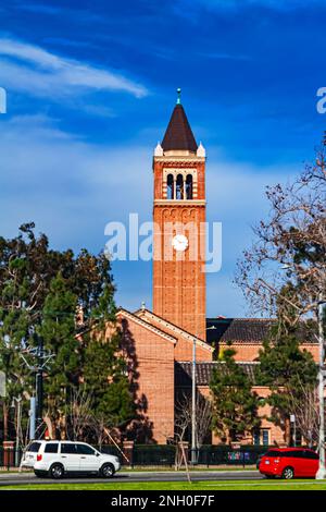 Der Uhrenturm der Mudd Hall of Philosophy an der USC, der University of Southern California Stockfoto