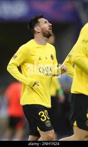 Lionel Messi aus Argentinien erwärmt sich am 19. Januar 2023 im King Fahd Stadium in Riad, Saudi-Arabien, vor Riyadh All-Star XI gegen den Paris Saint-Germain FC. Foto von Stringer/Power Sport Images Stockfoto