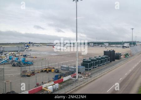 Stansted, Vereinigtes Königreich - 3. Dezember 2022: Flughafen London-Stansted (IATA: STN). Stockfoto