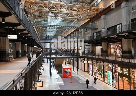 Ein allgemeiner Überblick über das Battersea Power Station im Süden von London, Großbritannien. Februar 2023. Stockfoto