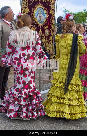 Andujar, Provinz Jaen, Spanien. Jährliche Romeria von La Virgen de la Cabeza. Details typischer spanischer Kleider. Stockfoto