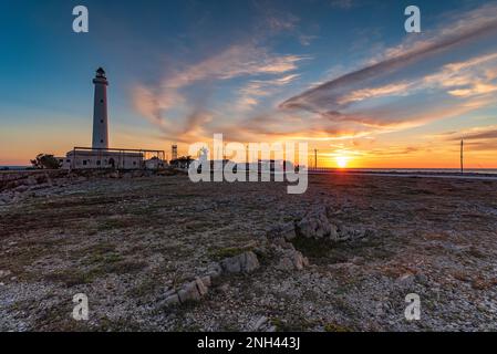 Punta Sottile Leuchtturm bei Sonnenuntergang, Favignana Stockfoto