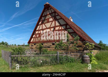 Bauernhaus um 1730 mit Bauerngarten, Freiluftmuseum, Bad Windsheim, Mittelfrankreich, Bayern, Deutschland Stockfoto