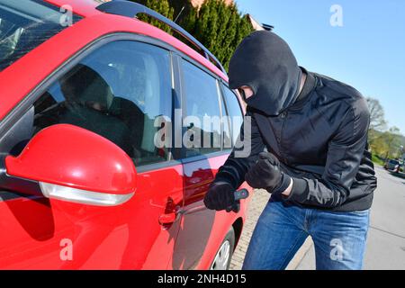 Autodiebstahl, Symbolfoto, Autodieb Stockfoto