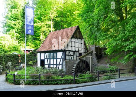 Historische Wassermühle aus dem Jahr 1780, Bad Essen, Niedersachsen, Deutschland Stockfoto