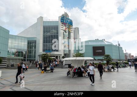 İstanbul Cevahir Shopping Mall das Kultur- und Handelszentrum Şişli ist ein modernes Einkaufszentrum an der Büyükdere Avenue im Şişli istanbul Stockfoto